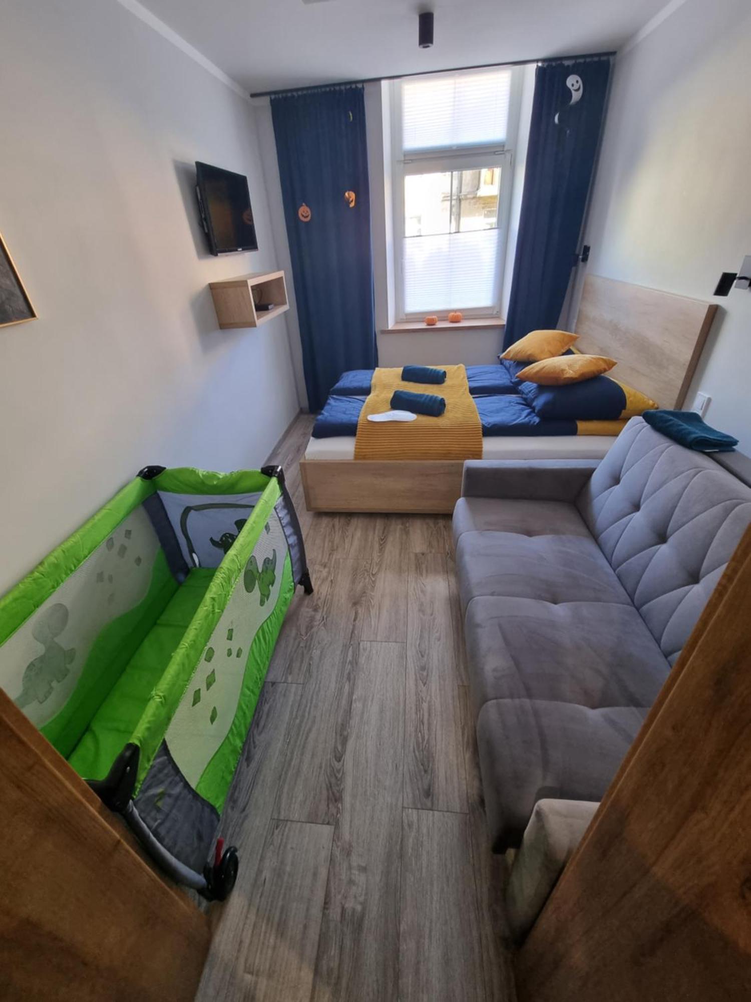 Apartament Lux Lemon เยเลเนียกูรา ภายนอก รูปภาพ